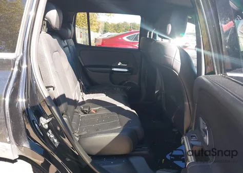 2021 Mercedes-Benz Glb 250 4Matic z USA, uszkodzony, nr VIN W1N4M4HB2MW107467